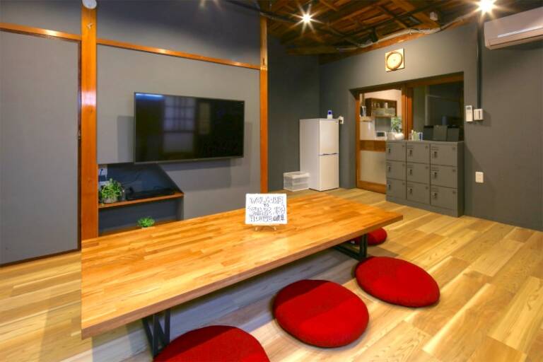 Simple Share 180° Gifu